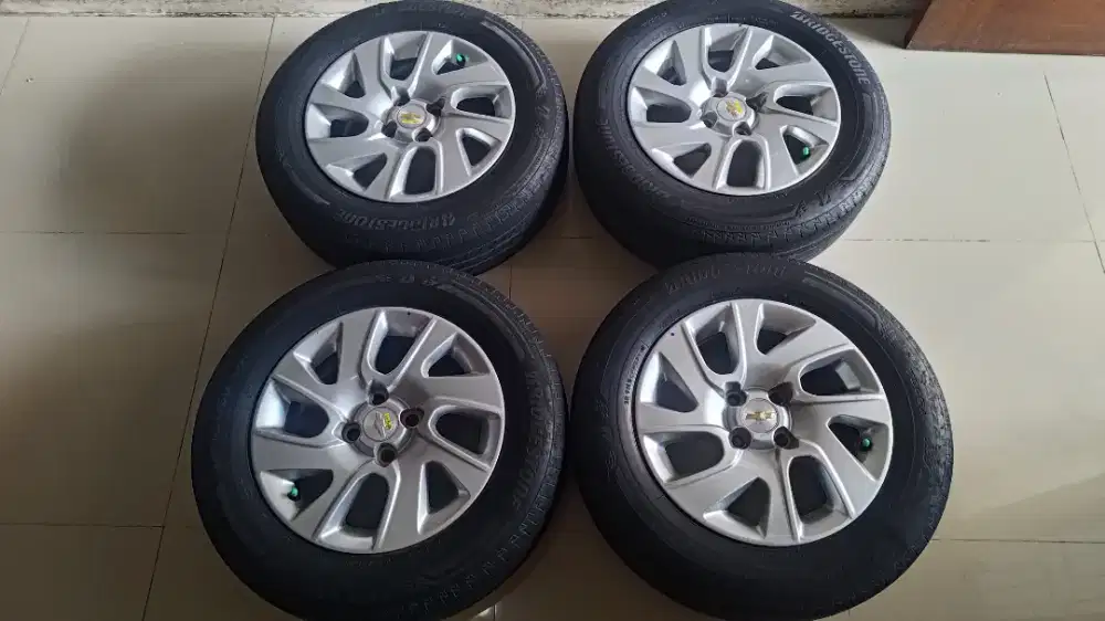 Jual velg dan ban