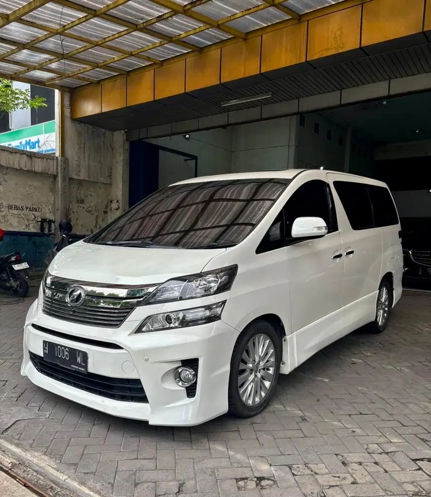 Toyota Vellfire 2013 Bensin