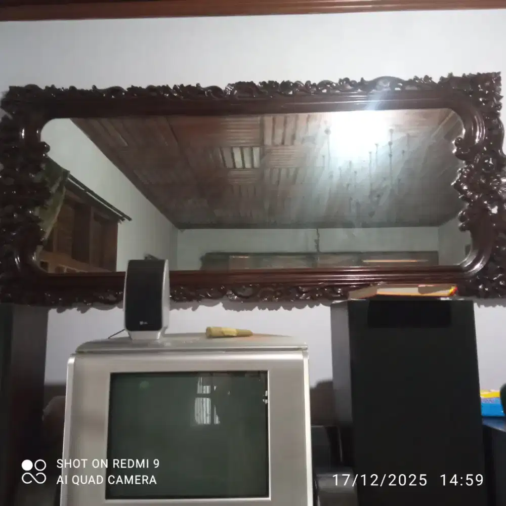 Kaca Cermin Ukir ex Kesultanan