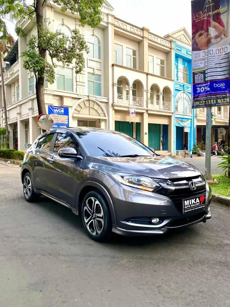 Honda HRV RS PRESTIGE 2018 Panoramic Low Km 60rb Otomatis