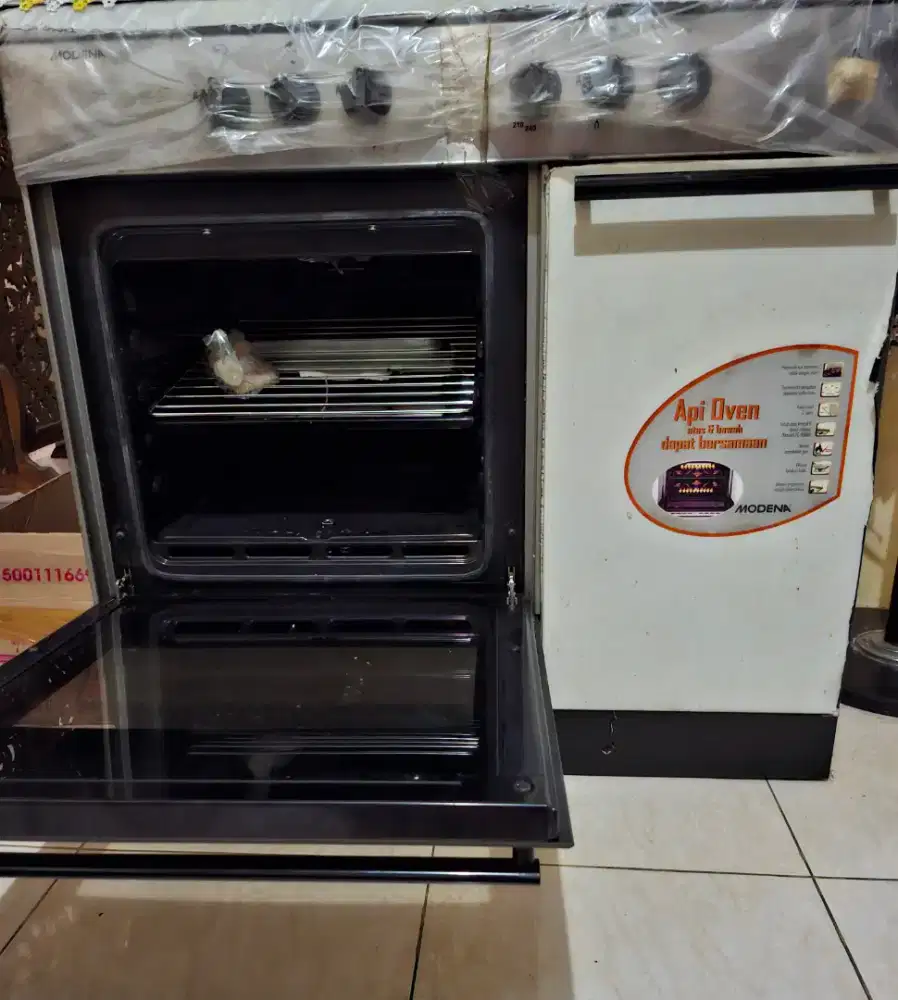 Di jual kompor berikut oven merk modena fc7400