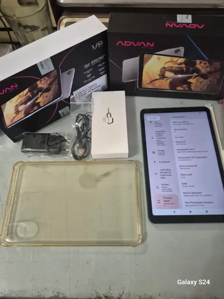 Advan tablet V8