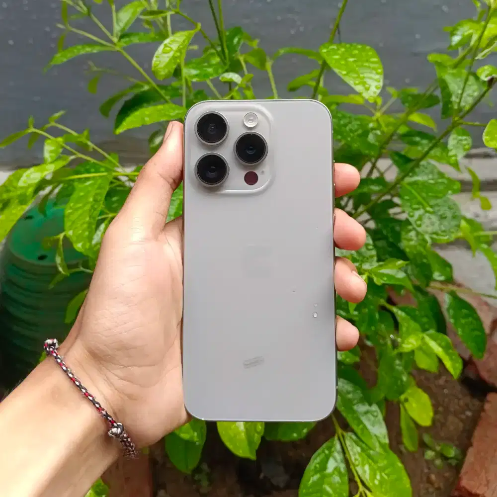 iPhone 15 Pro 128GB iBox