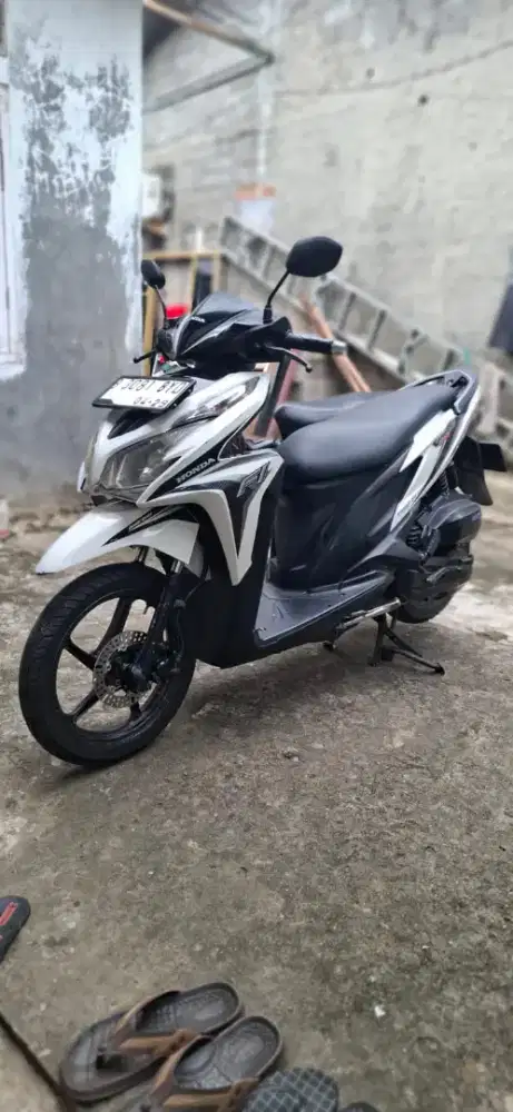 Vario 125 kzr tahun 2014