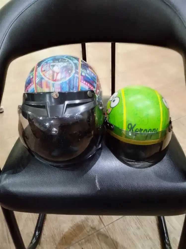 Helm anak 2 pcs bagus