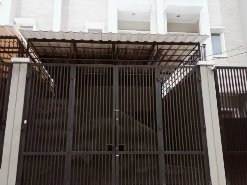 rumah lokasi strategis di sunter jakarta utara