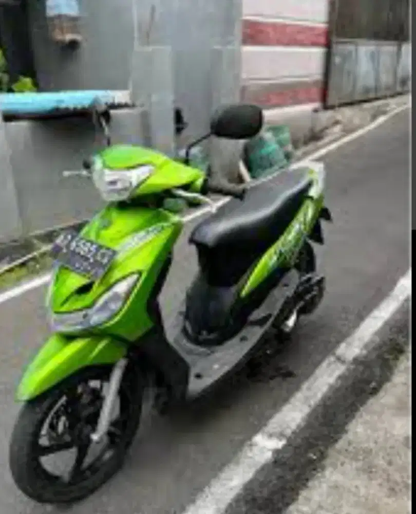 Mio Smile 2011 Hijau