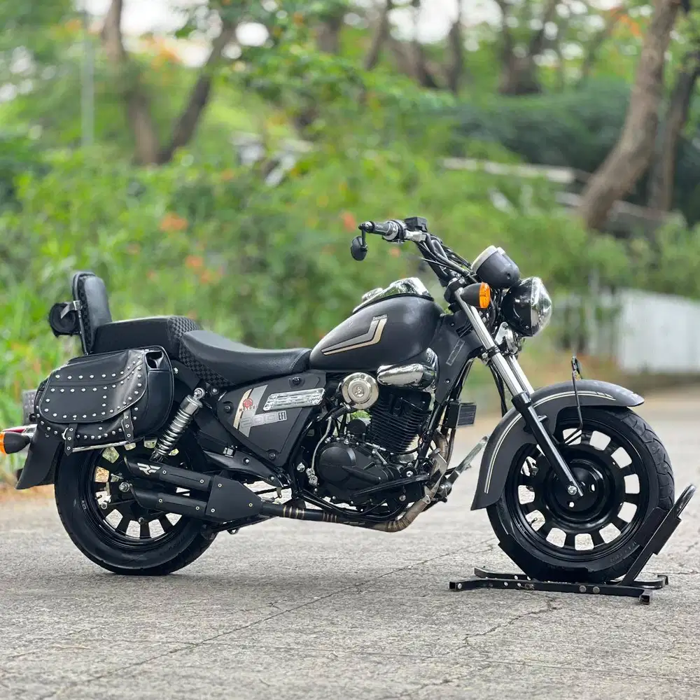 BENELLI MOTOBI 200 EFI 2023 HITAM KM 8K PAJAK PANJANG SIAP RIDING
