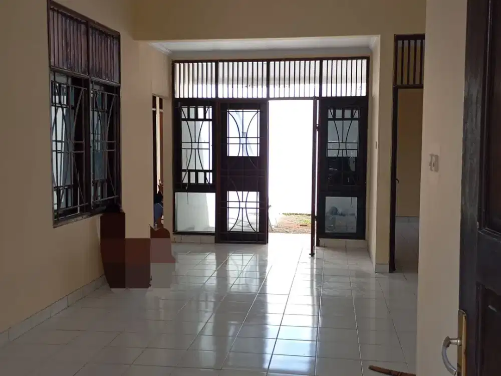 Disewakan Rumah rapi dan siap huni di VILLA MELATI MAS, Serpong, BSD - 3+1 kt