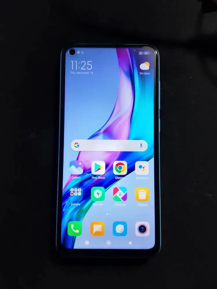 Redmi Note 9 RAM 4GB/64GB - Minus batere kembung, LCD ada whitespot