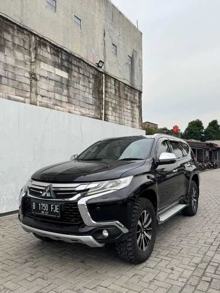 MITSUBISHI PAJERO SPORT 2.4 DAKAR 4X4 (2017)