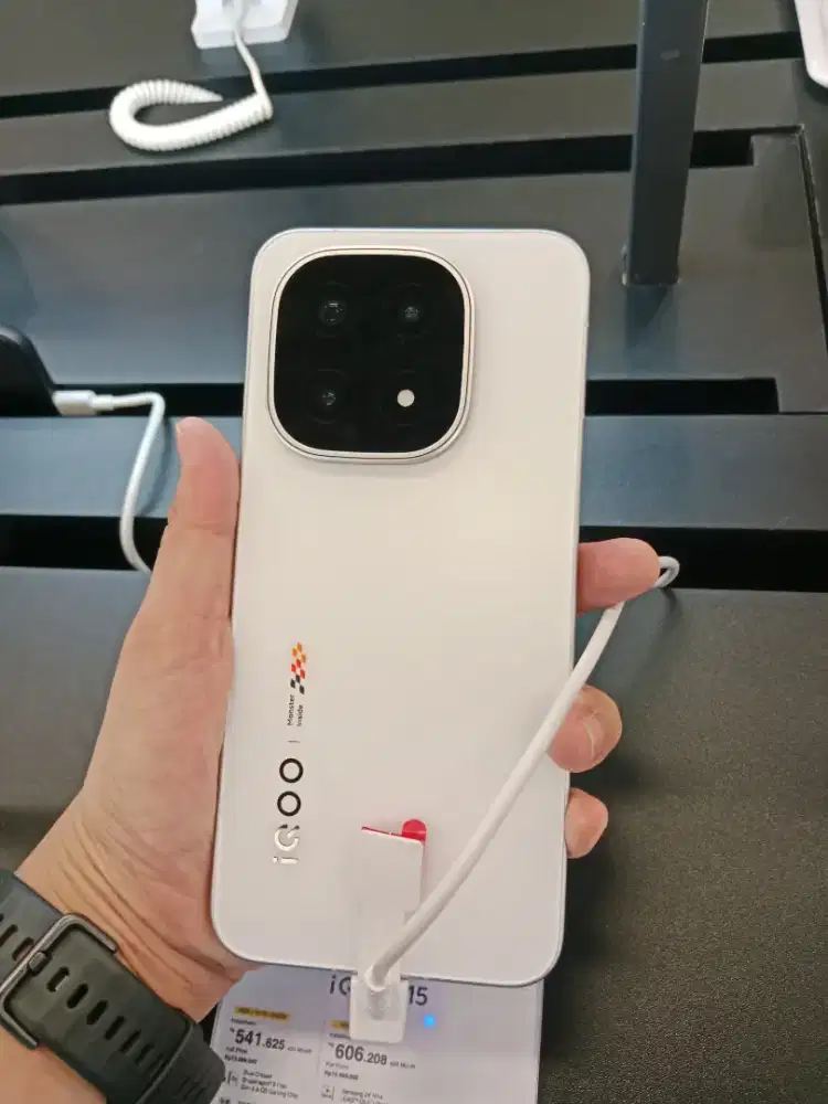 Ioo 15 Ram 16 + 16 512