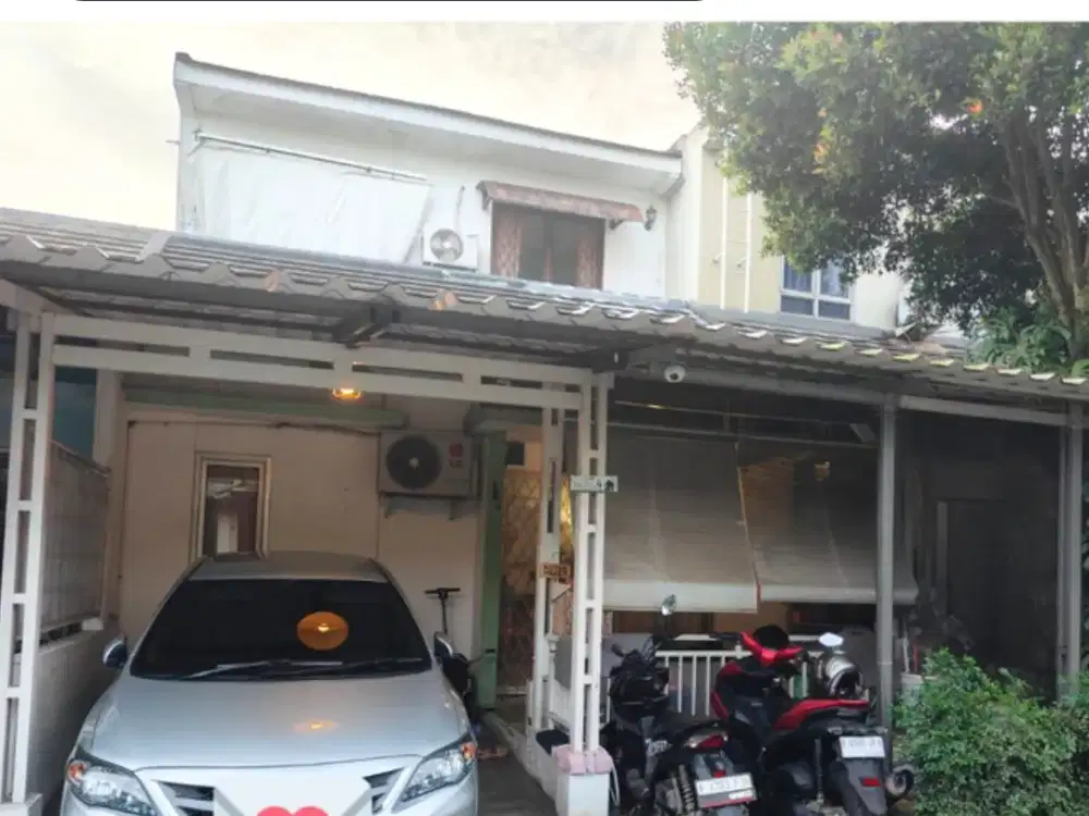 RUMAH CANTIK 2 LANTAI HARGA MURAH!! RUMAH RAPIH BIKIN NYAMAN LOKASI STRATEGIS DEKAT BSD