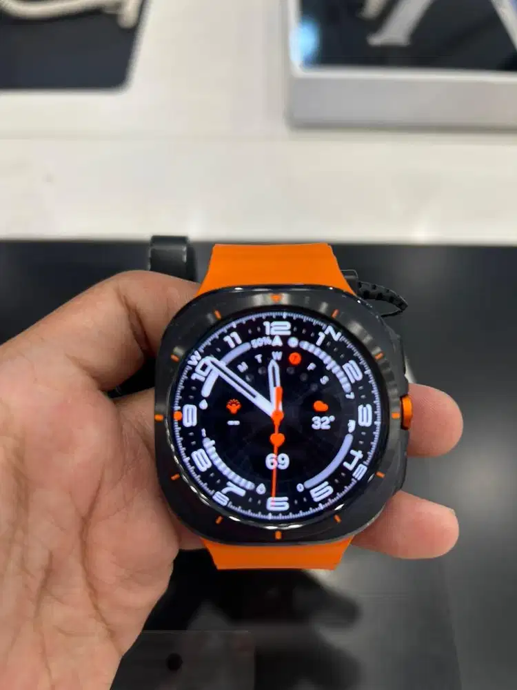 SAMSUNG Galaxy Watch Ultra
