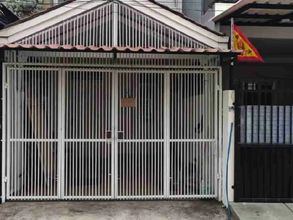 Disewakan rumah Taman palem lestari 3.75 x 12, 2 lt