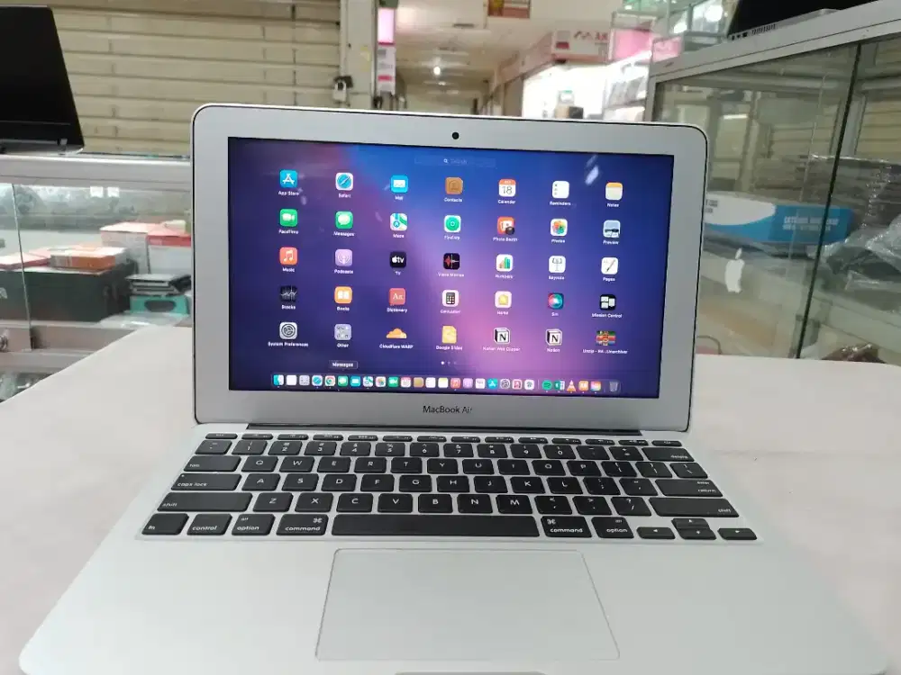 Macbook Air 2015 A1465 intel core i5