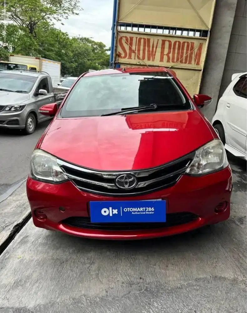 TOYOTA 2016 ETIOS VALCO 1.2 M/T MERAH MURAH OTOMART 286 KENJERAN