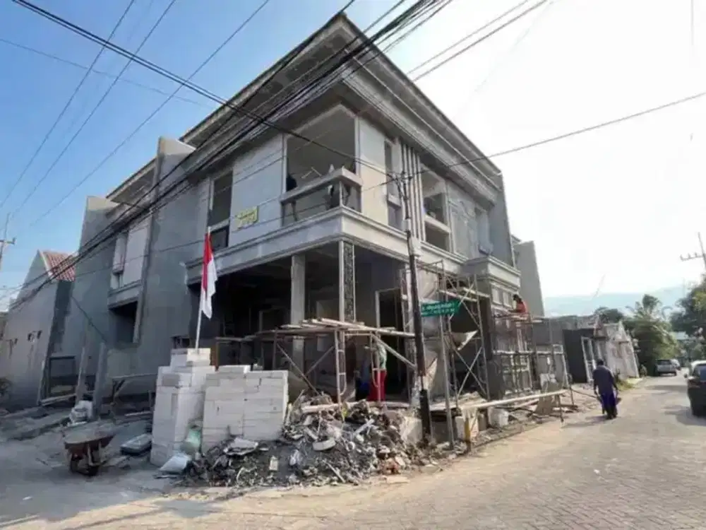 Rumah 2 Lantai Baru Hook Minimalis di Wiyung Indah