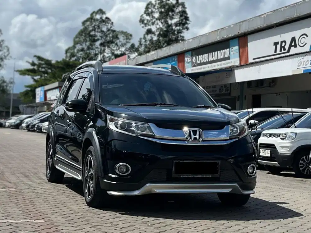 HARGA MURAH!! HONDA BRV 1.5 PRESTIGE AT MATIC 2017 HITAM