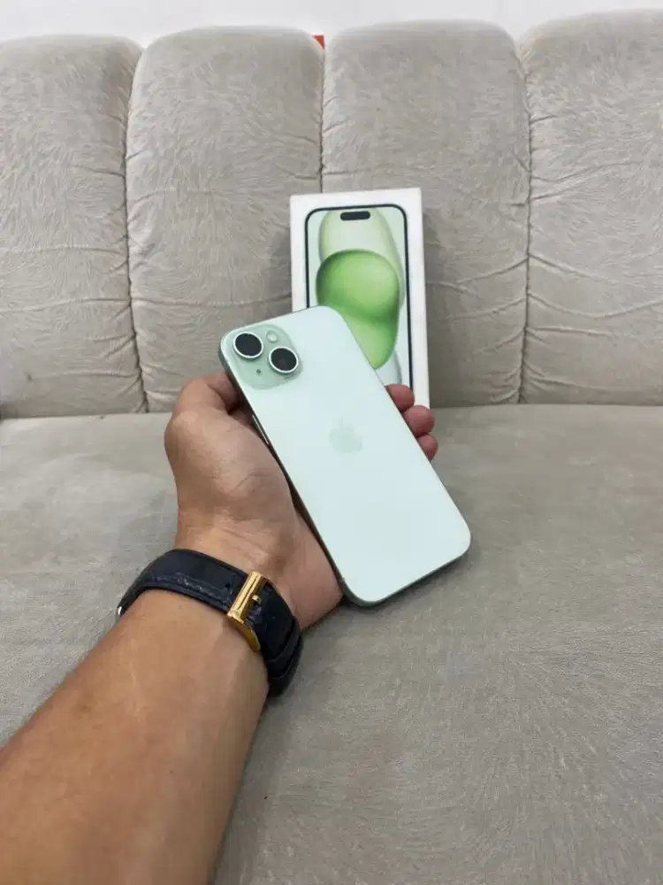 Iphone 15 128gb hijau muluss