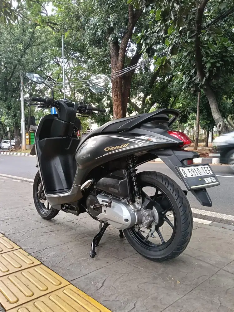 DP MINIM 1.500 CASH KREDIT HONDA GENIO FABOLUS CBS ISS THN 2019 PJK ON