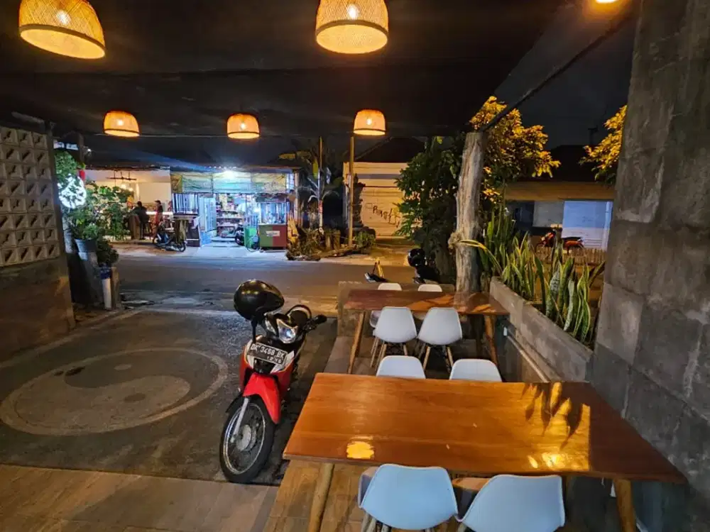 resto dekat  villa area di jalan padonan