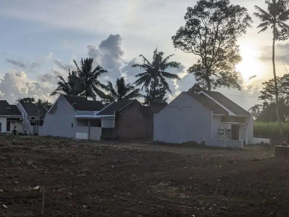Belakang Gor Ken Arok SHM Rumah Inden Bangun 300 Juta-an