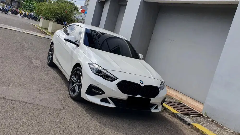 BMW 218i Gran Coupe Sedan 2022