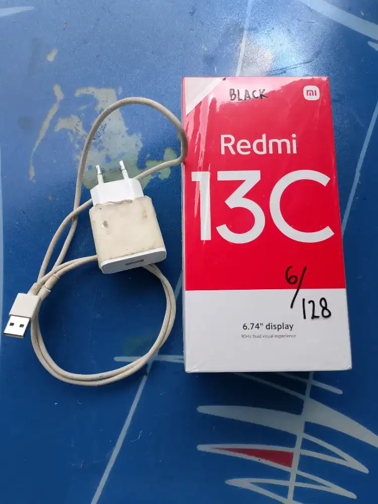 Dijual hp Redmi 13 C 6/128 gb