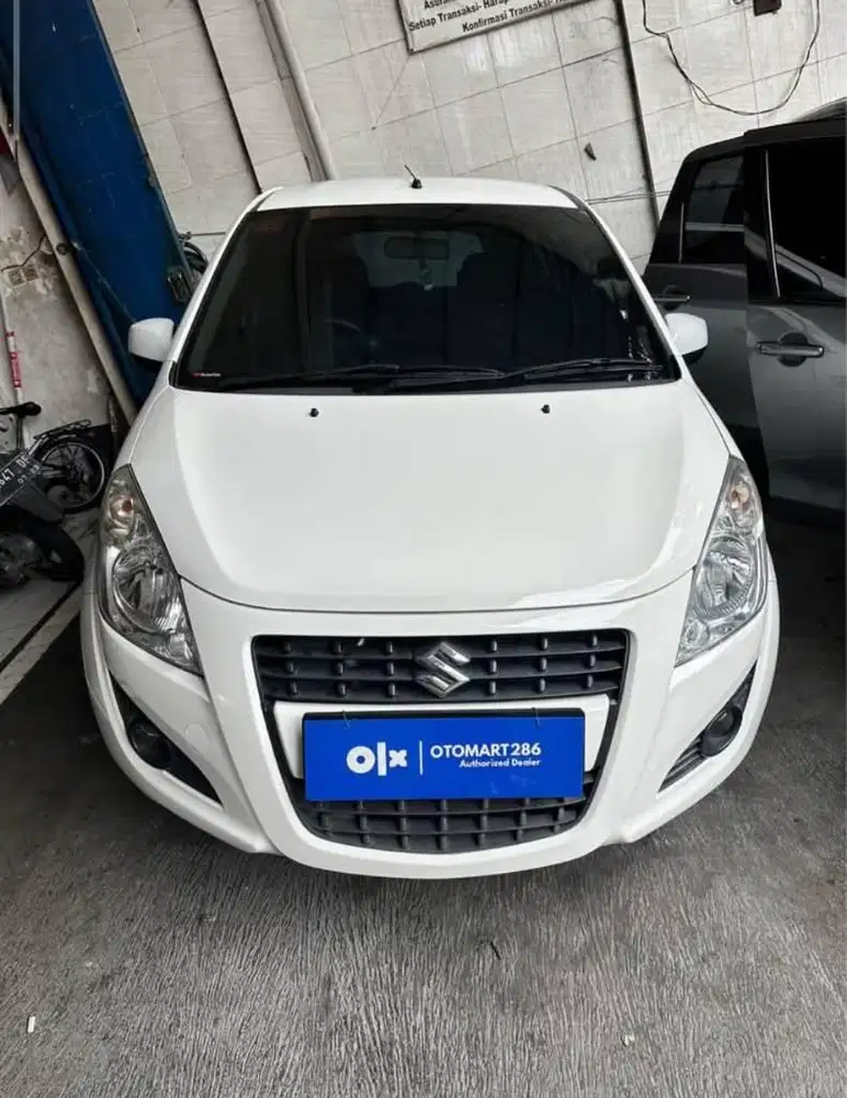 SUZUKI 2016 SPLAS GL 1.2 M/T PUTIH OTOMART 286 KENJERAN