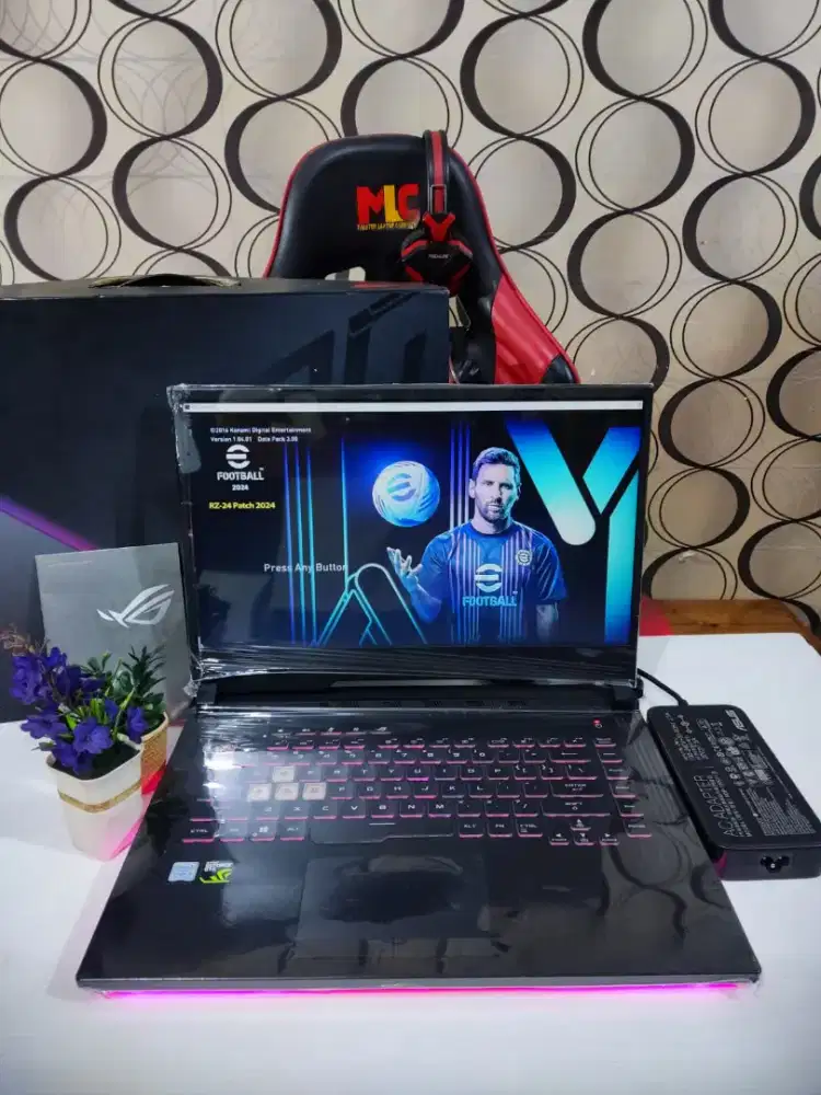 ASUS ROG Elektropunk STRIX III Premium Edition [RAM 16GB/SSD+HDD]