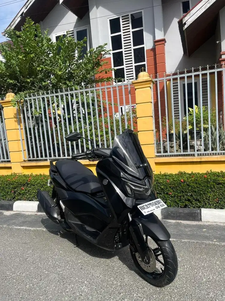 [Keyless] Yamaha Nmax Neo S 2025 warna Hitam Gloss 155 CC Matic Black
