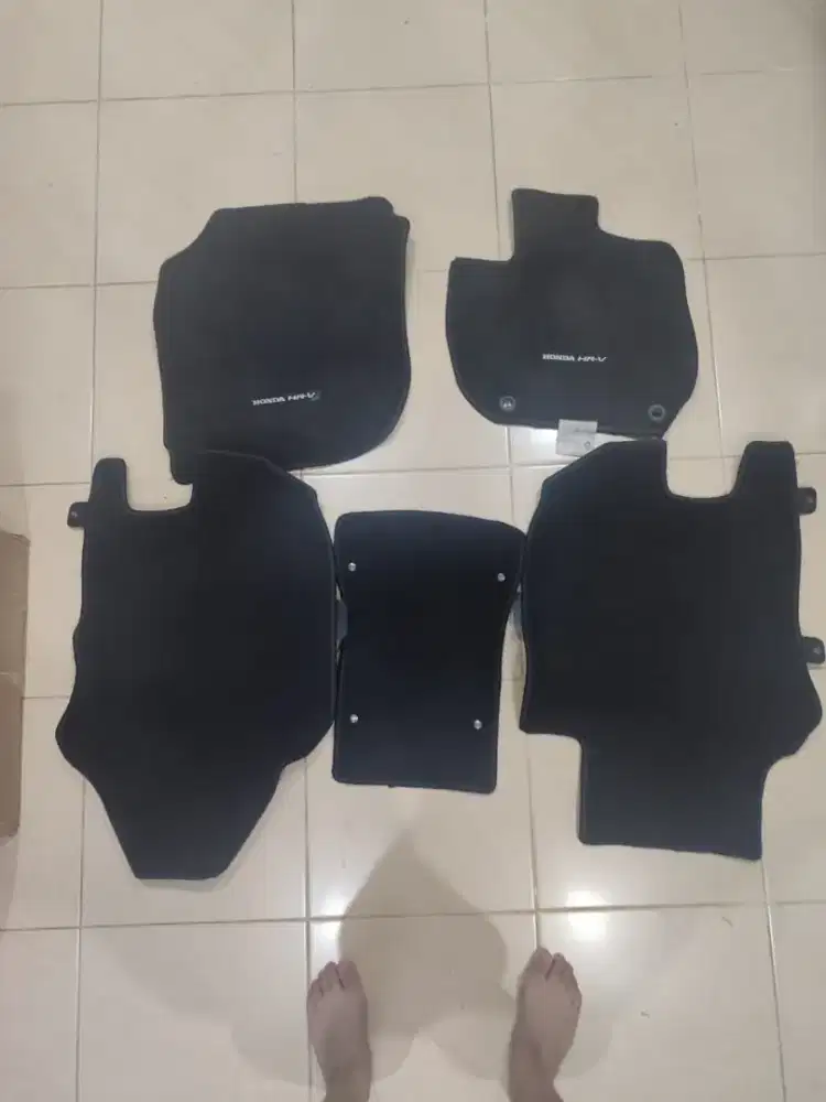 Karpet Dasar Mobil Hrv Honda