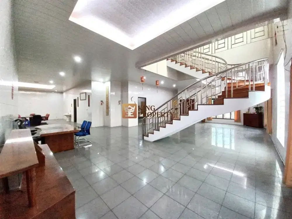 Limited Edition! Dijual Rumah Hook Besar di Boulevard Green Garden Harga Tanah, Bangunan Bonus, Siap Huni & Bisa KPR, Jakarta Barat