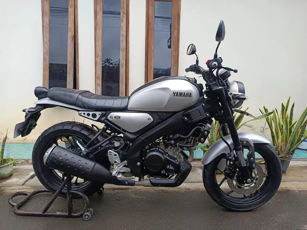 YAMAHA XSR 2024 lengkap siap pakai