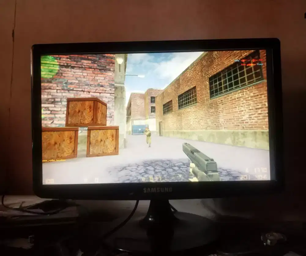 Lcd samsung s19a10n 18.5 inch