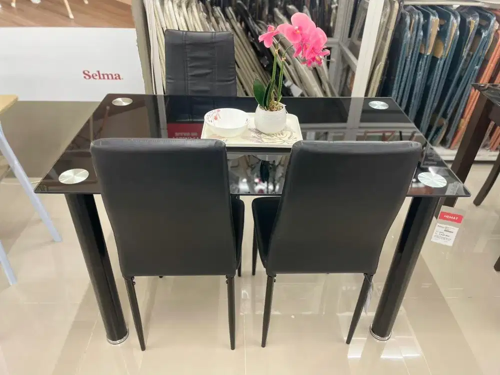 MEJA MAKAN SET MINIMALIS