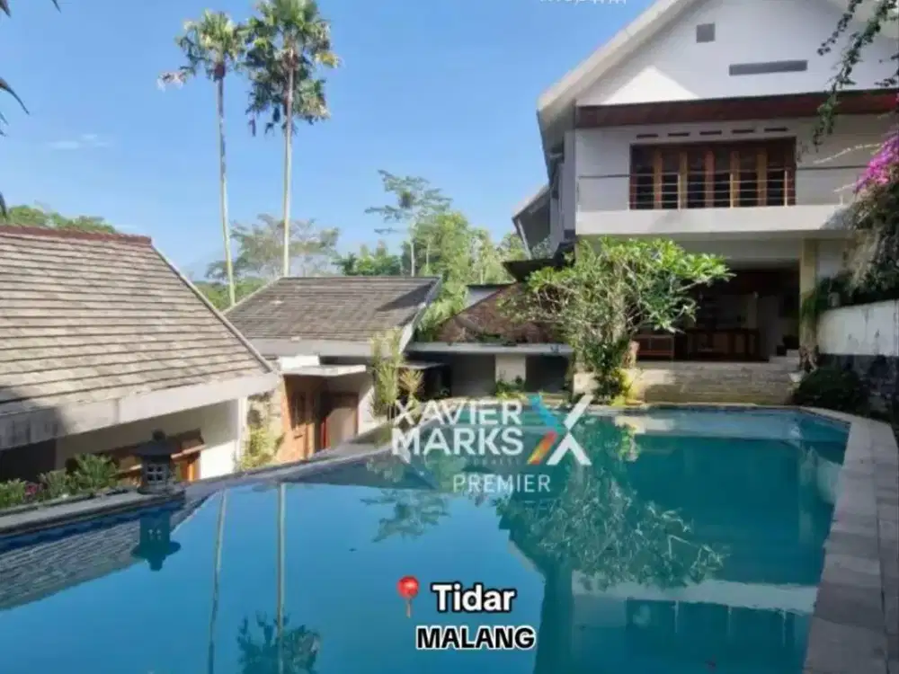 Rumah Mewah Konsep Resort + Private Pool Dan Rooftop Full Furnished Di Tidar, Malang