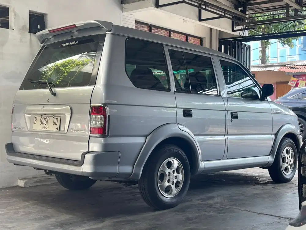 Mitsubishi Kuda 2002 Bensin