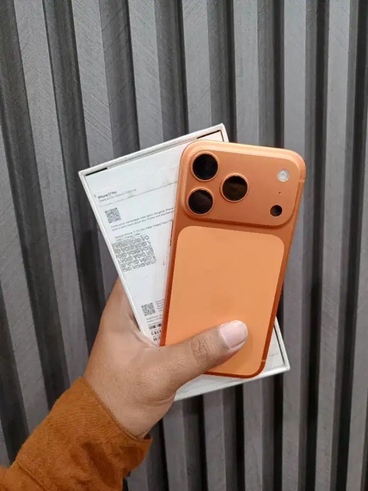 iPhone 17 Pro 256Gb iBox Cosmic Orange