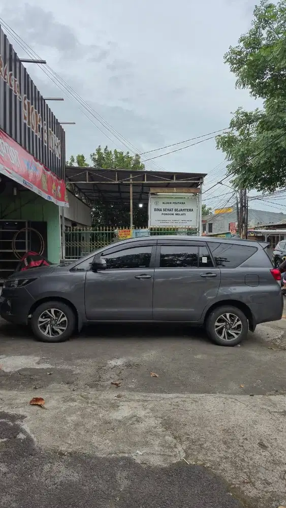 Toyota Kijang Innova 2.4 G A/T Diesel 2021 – Kondisi Istimewa