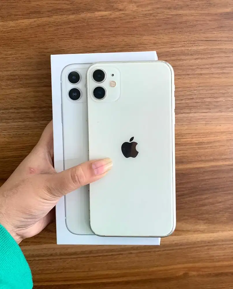 iphone 11 128 putih fullset