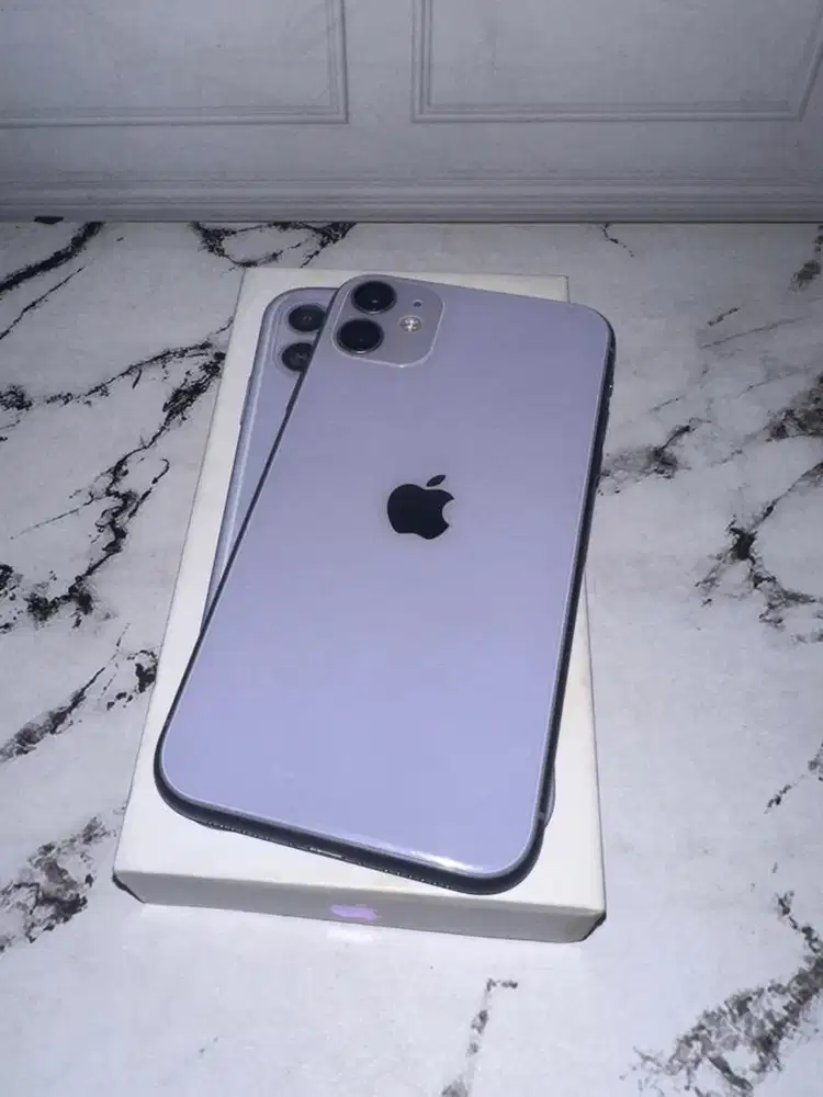 Iphone 11 128GB Fullset Mulus All Operator