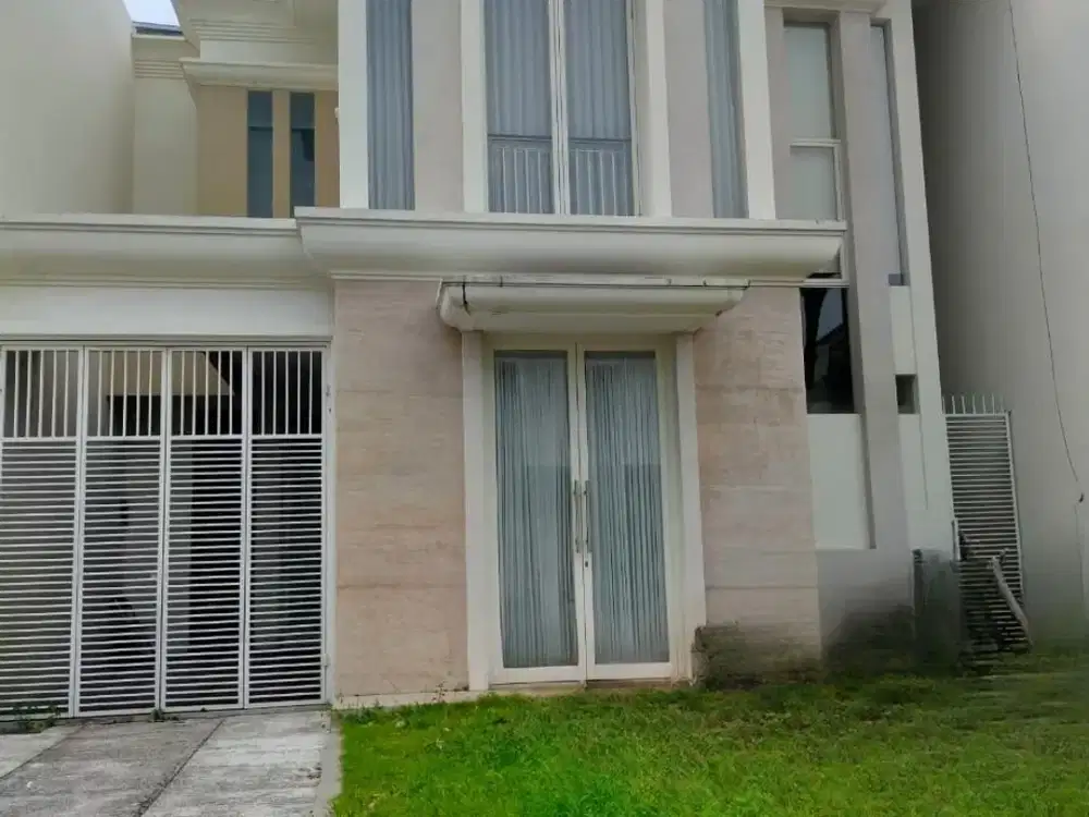 Rumah Kawasan Elite Pakuwon City Dekat Hokky