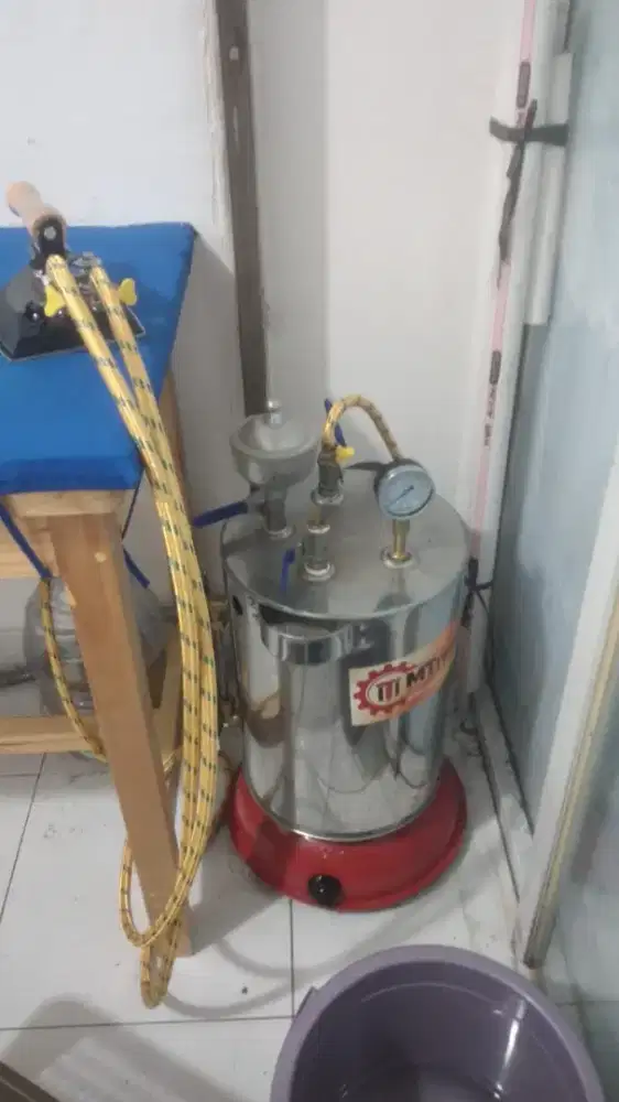 Setrika uap 10L plus meja lengkap