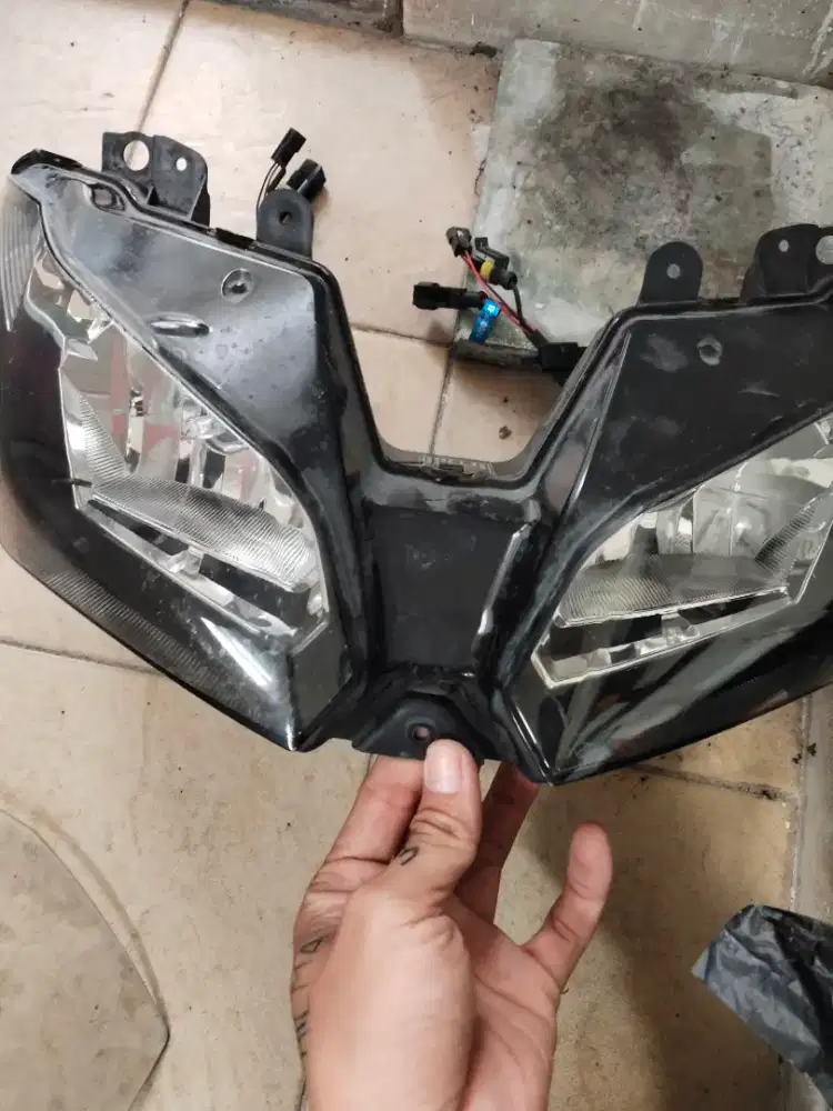 Spare part motor ninja 250 fi