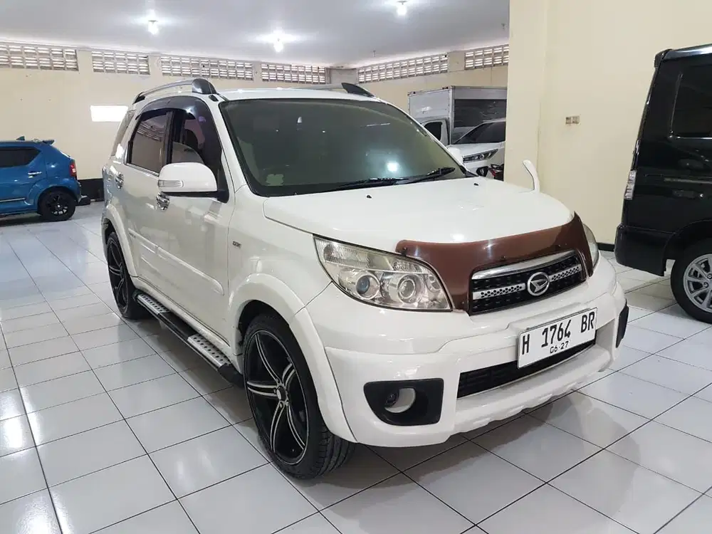 TERIOS TX ADVENTURE MATIC 2012