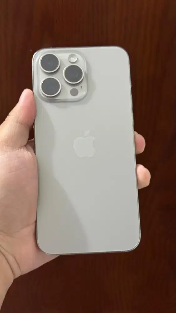 15 Promax 512GB Natural