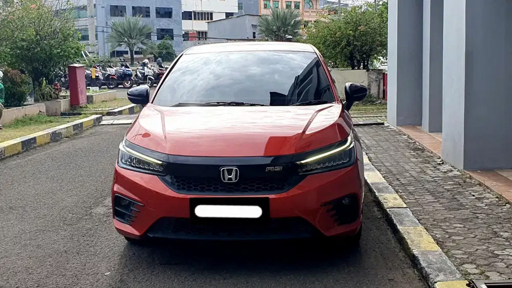 Km7rb honda city hatchback rs 2023 orange matic