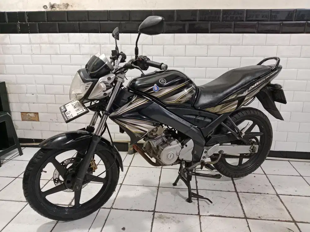 Yamaha Vixion old tahun 2011